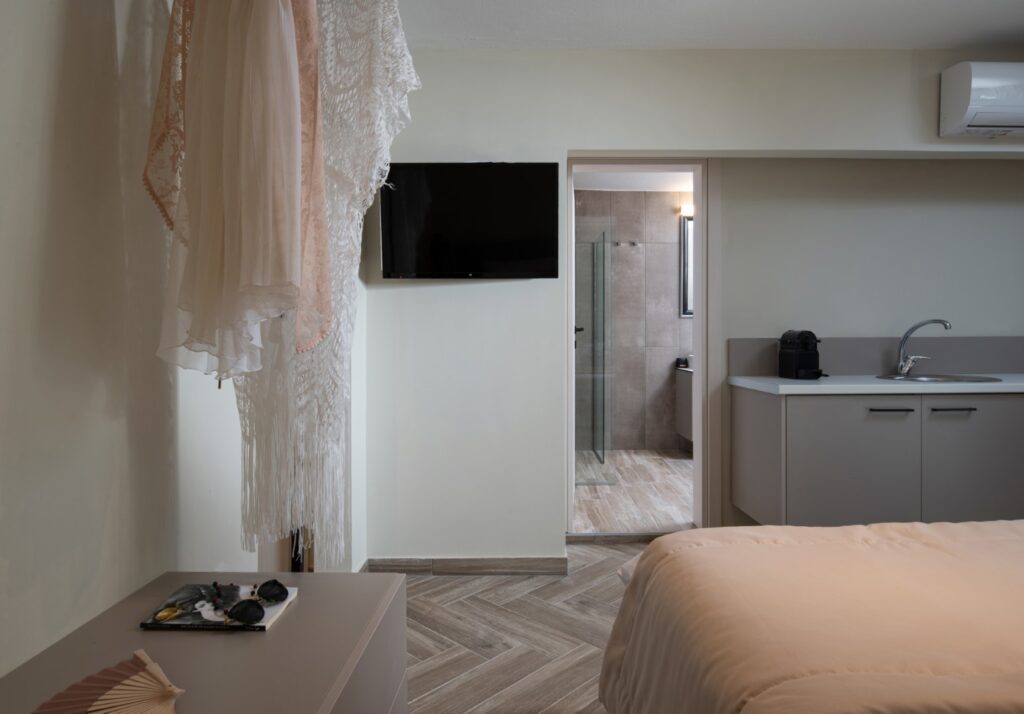 Olenia-Luxury-Apartments-Neos-Marmaras-Sithonia-Halkidiki-1-2-4-1024x714