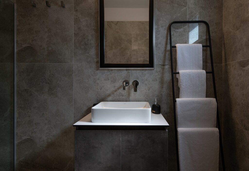 Olenia-Luxury-Apartments-Neos-Marmaras-Sithonia-Halkidiki-4-1-11-1024x702